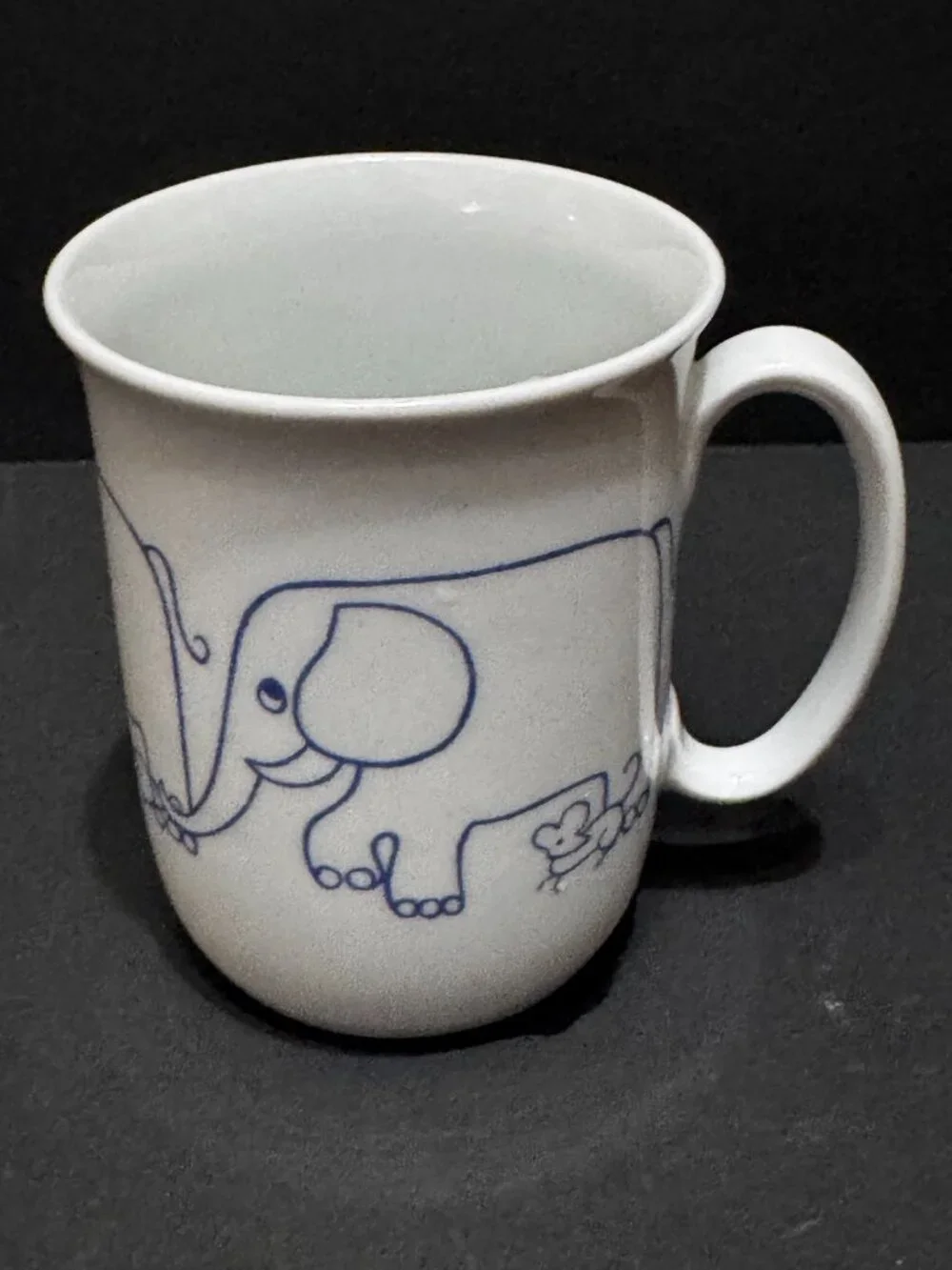 Spal Porcelanas Elephant Design 3-Piece Dinnerware Set, Portugal Circa 1978-1980